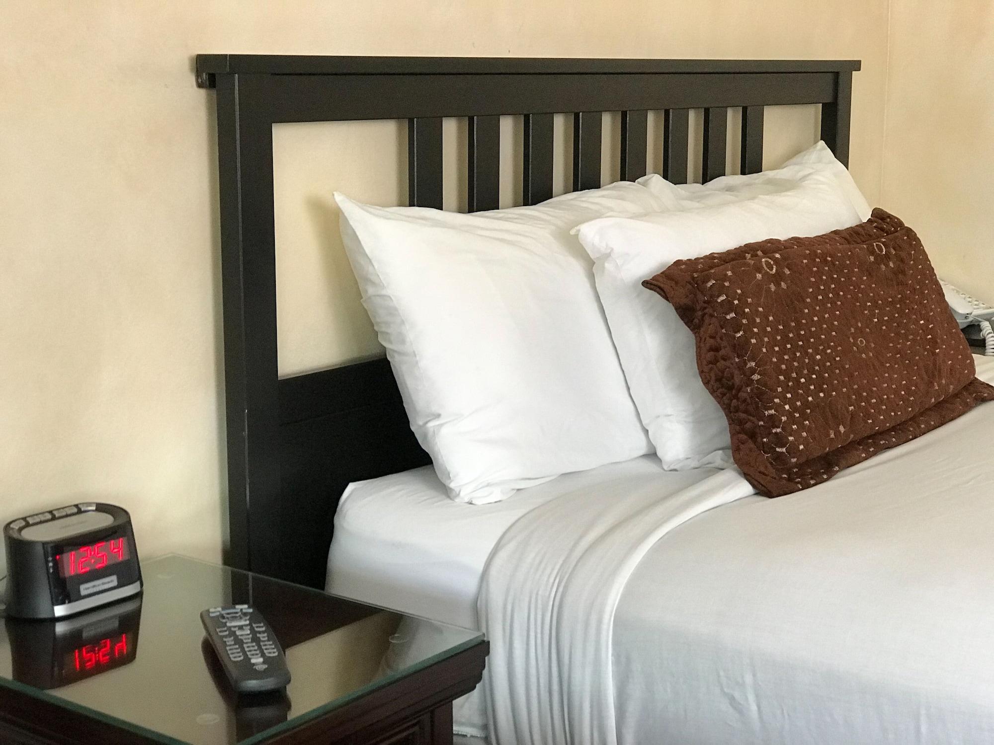 Nite Inn At Universal City - Walking Distance To Universal Studios Hollywood Los Angeles Exterior photo