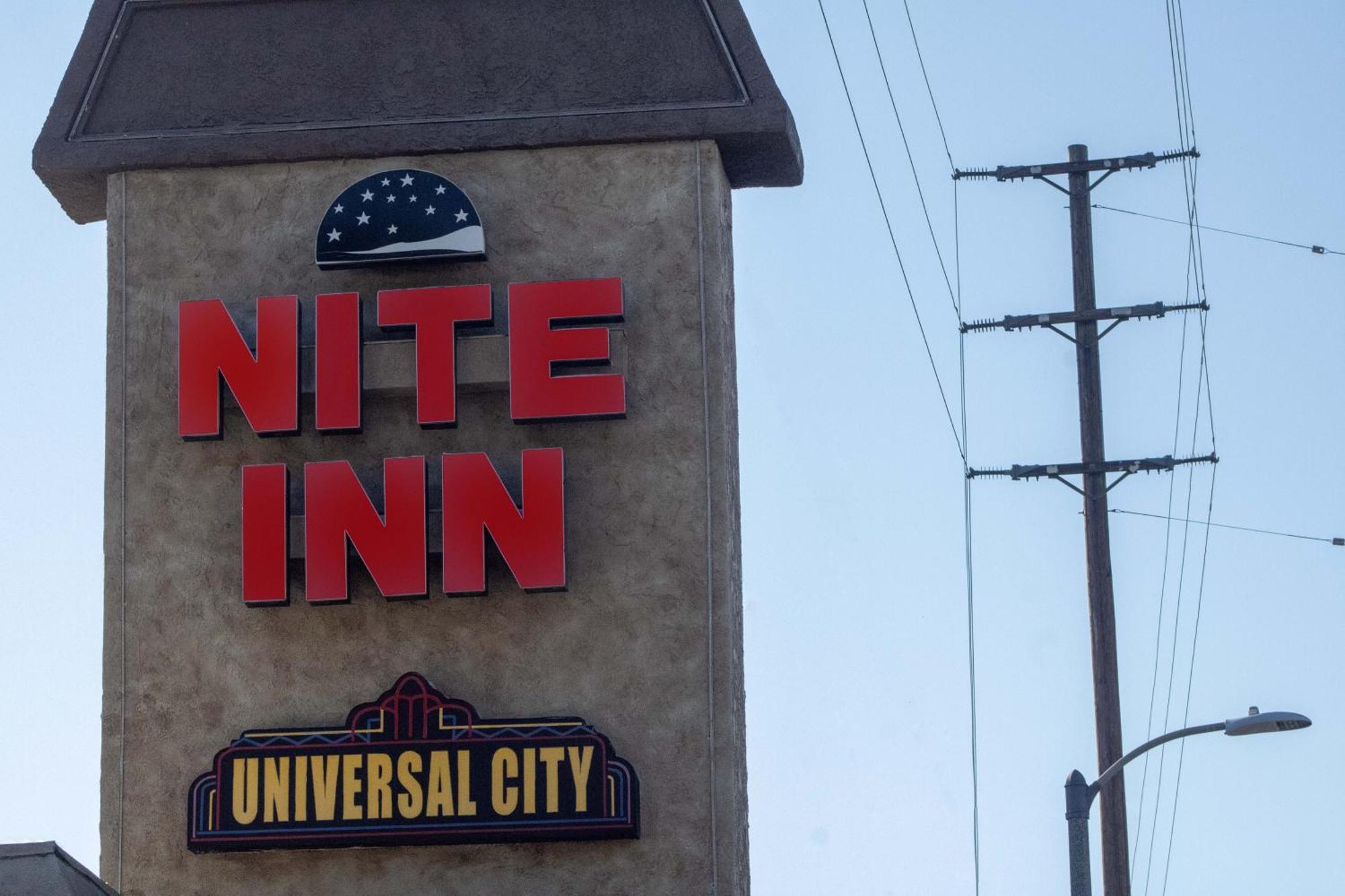 Nite Inn At Universal City - Walking Distance To Universal Studios Hollywood Los Angeles Exterior photo